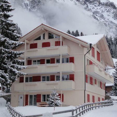 Chalet Brunner Penthouse Wengen Bagian luar foto